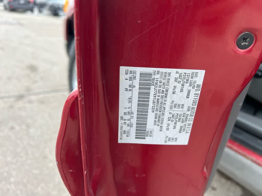 Thumbnail: 2001 Ford Explorer Sport Trac - 32