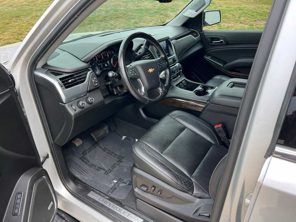 Thumbnail: 2019 Chevrolet Suburban - 2