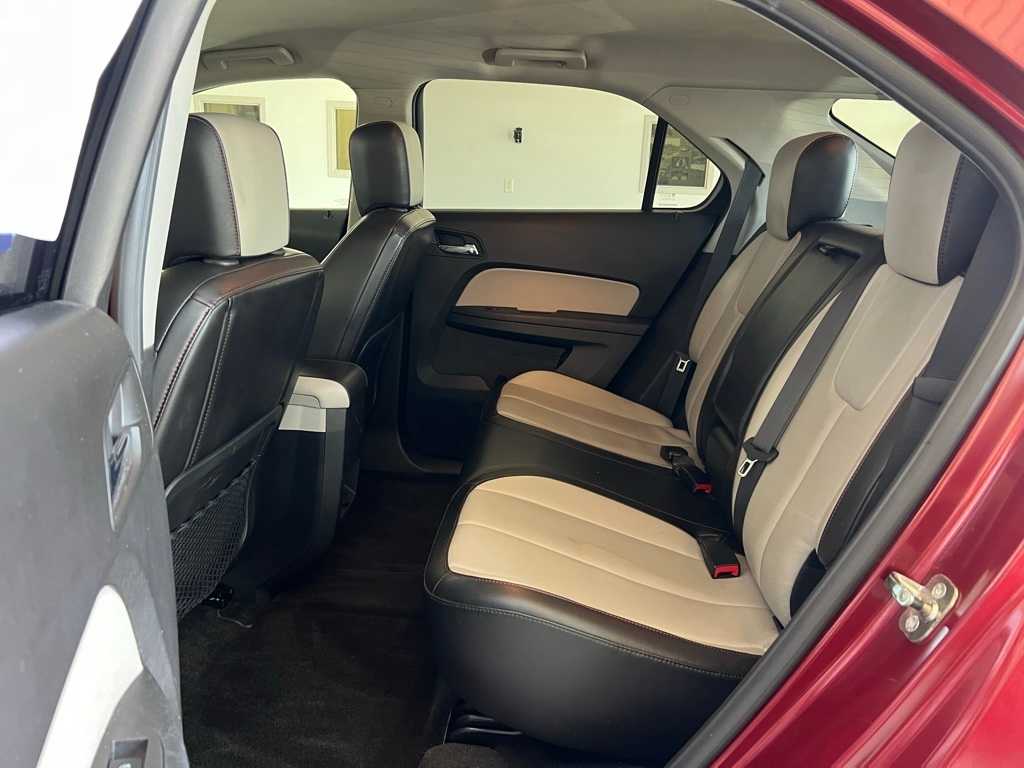 Thumbnail: 2011 Chevrolet Equinox - 16