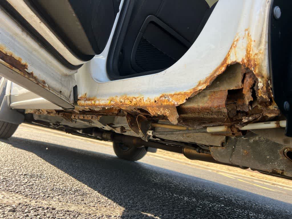 Thumbnail: 2012 Chevrolet Equinox - 33