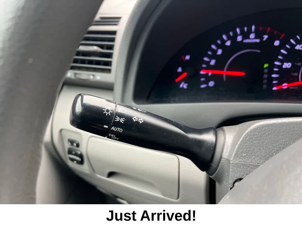 Thumbnail: 2011 Toyota Camry - 25