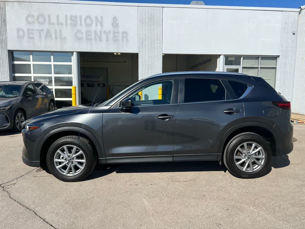 Thumbnail: 2023 Mazda CX-5 - 3