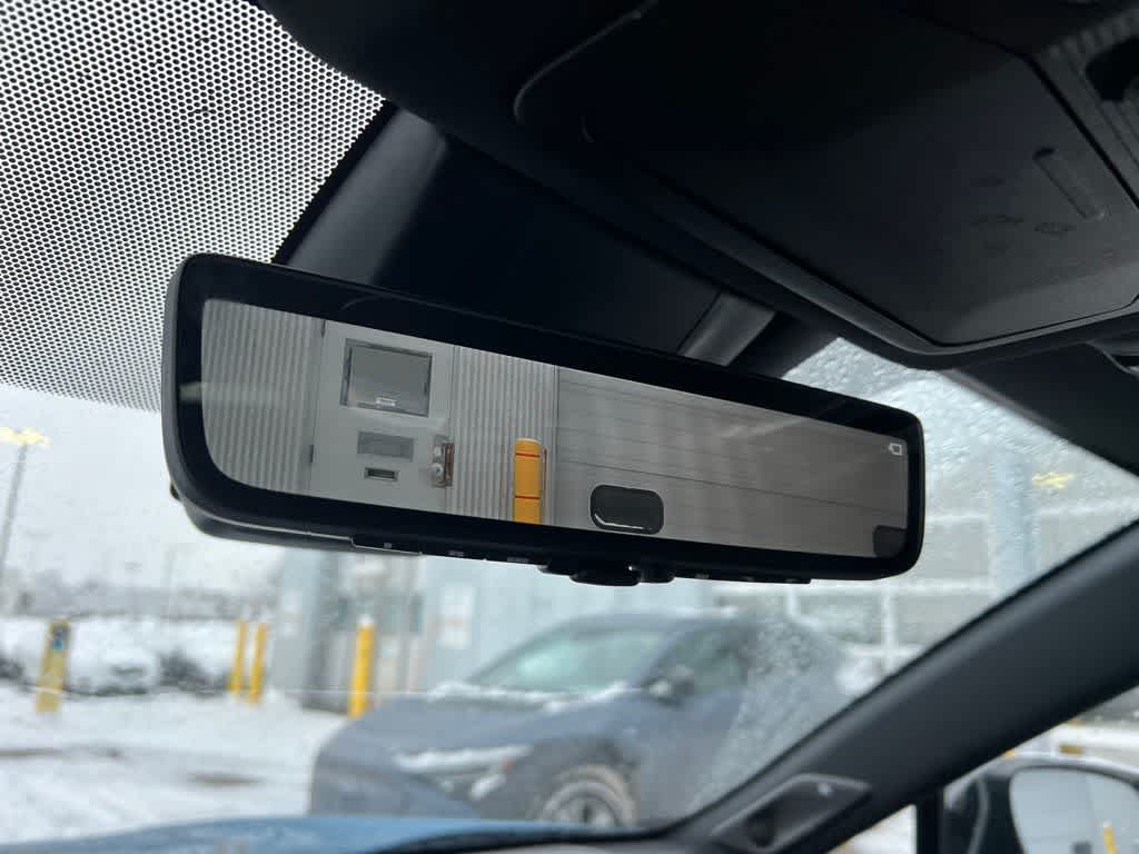 Thumbnail: 2022 Toyota RAV4 - 33