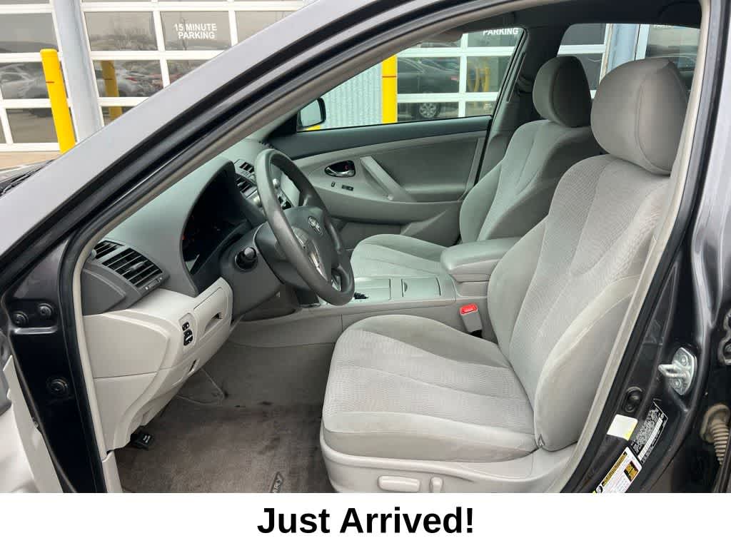 Thumbnail: 2011 Toyota Camry - 15