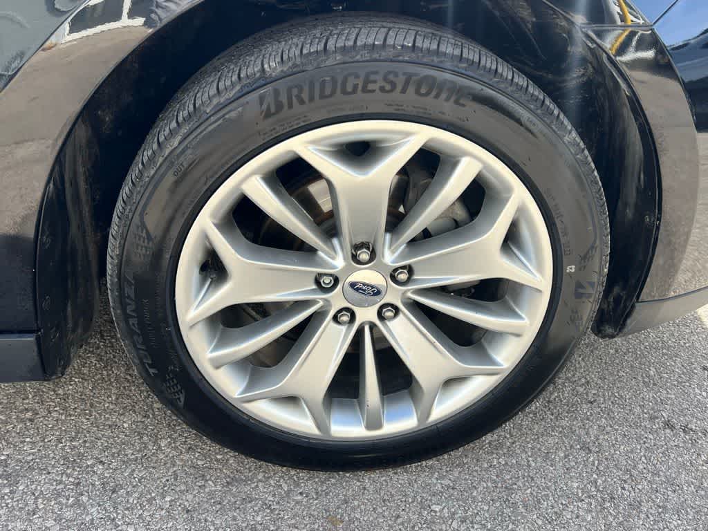 Thumbnail: 2017 Ford Taurus - 13