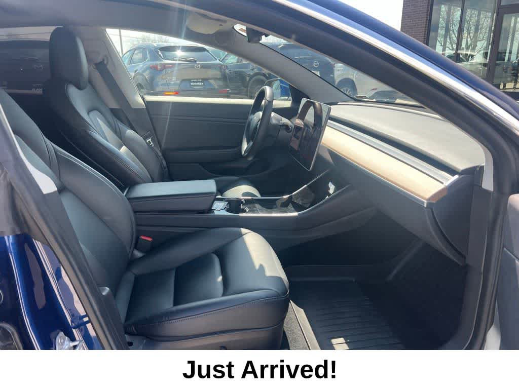 Thumbnail: 2019 Tesla Model 3 - 19