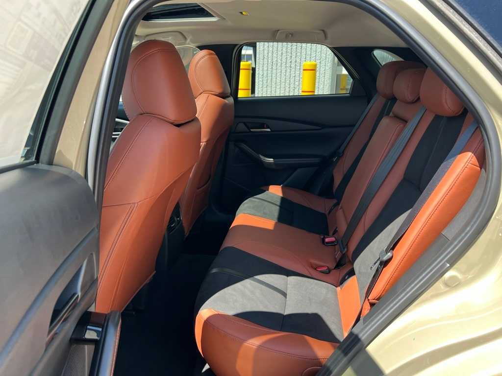 Thumbnail: 2025 Mazda CX-30 - 17