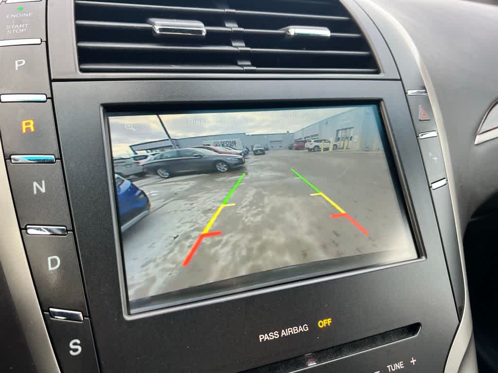 Thumbnail: 2016 Lincoln MKZ - 36