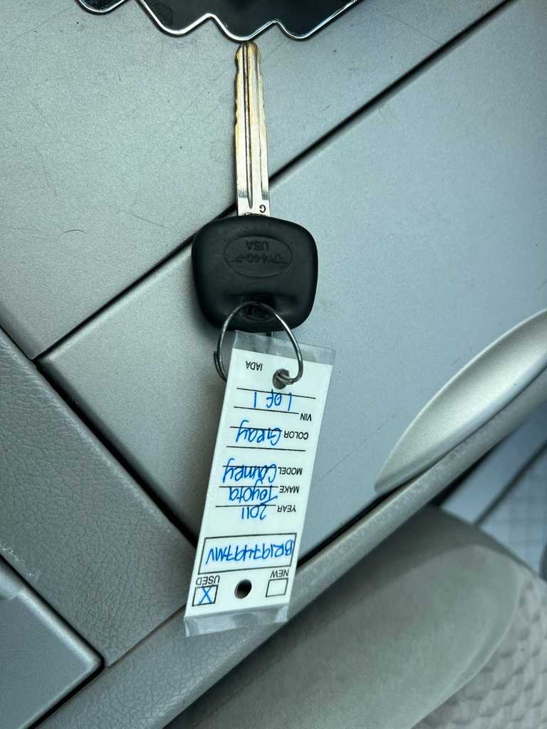 Thumbnail: 2011 Toyota Camry - 35