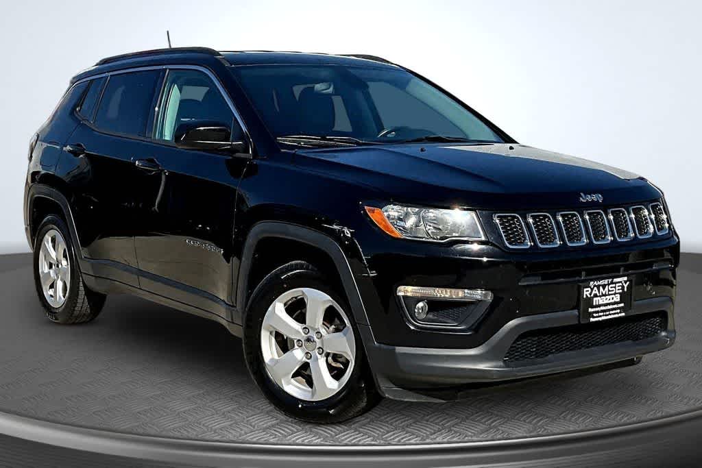 Thumbnail: 2018 Jeep Compass - 11