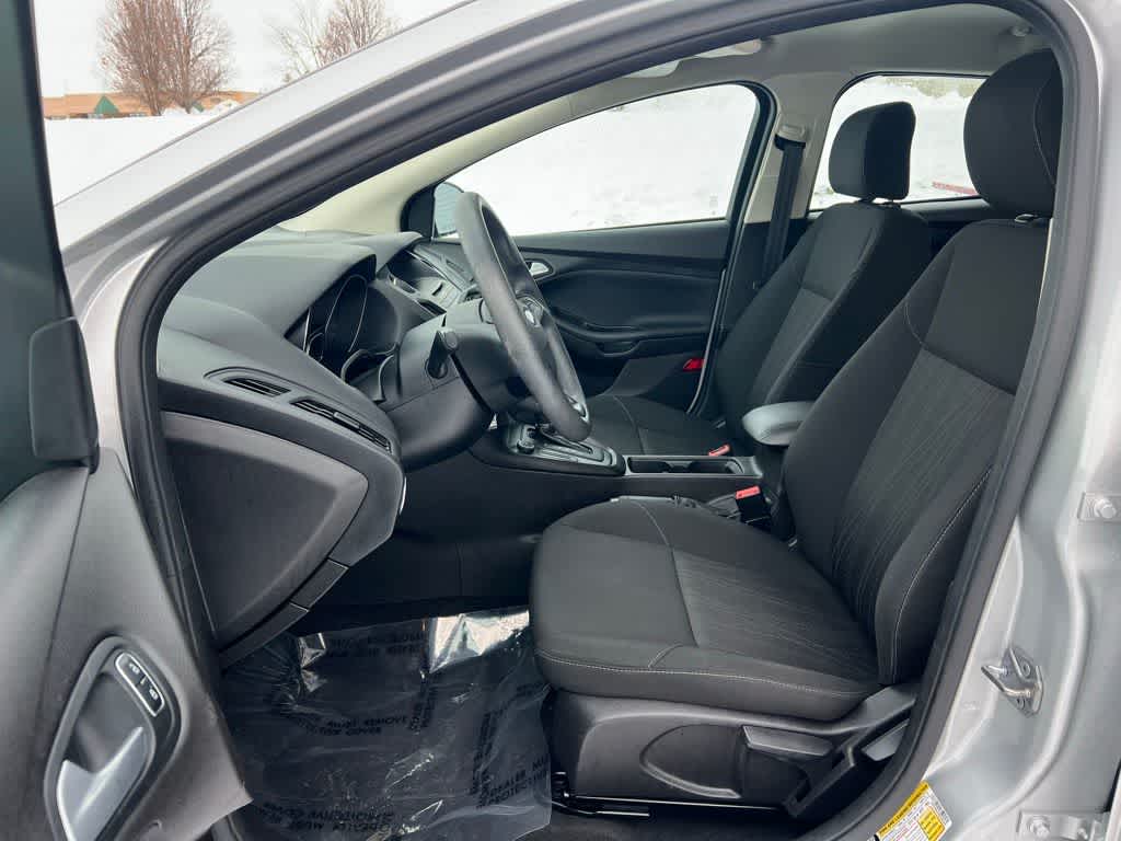 Thumbnail: 2017 Ford Focus - 11