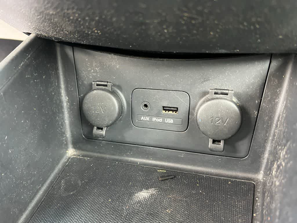 Thumbnail: 2010 Kia Forte - 27