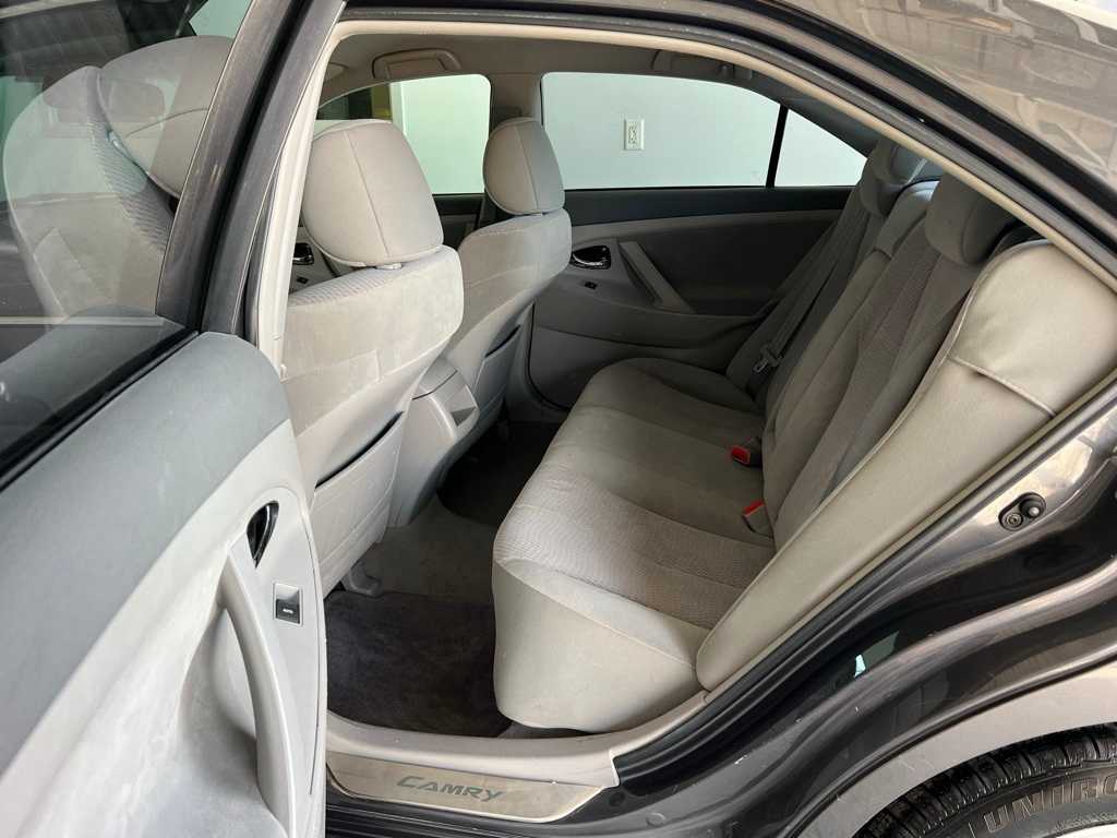 Thumbnail: 2011 Toyota Camry - 19