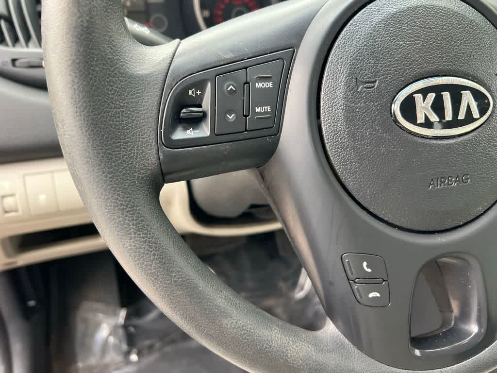 Thumbnail: 2010 Kia Forte - 24