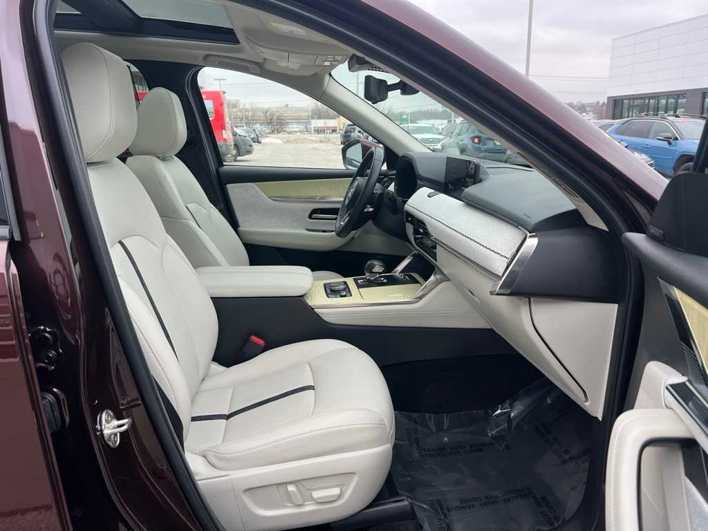 Thumbnail: 2024 Mazda CX-90 - 30