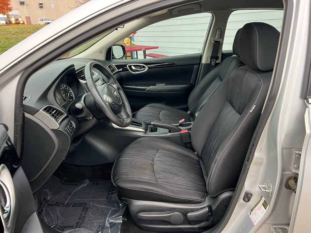 Thumbnail: 2017 Nissan Sentra - 15