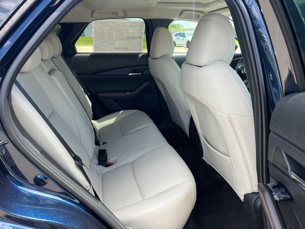 Thumbnail: 2025 Mazda CX-30 - 14