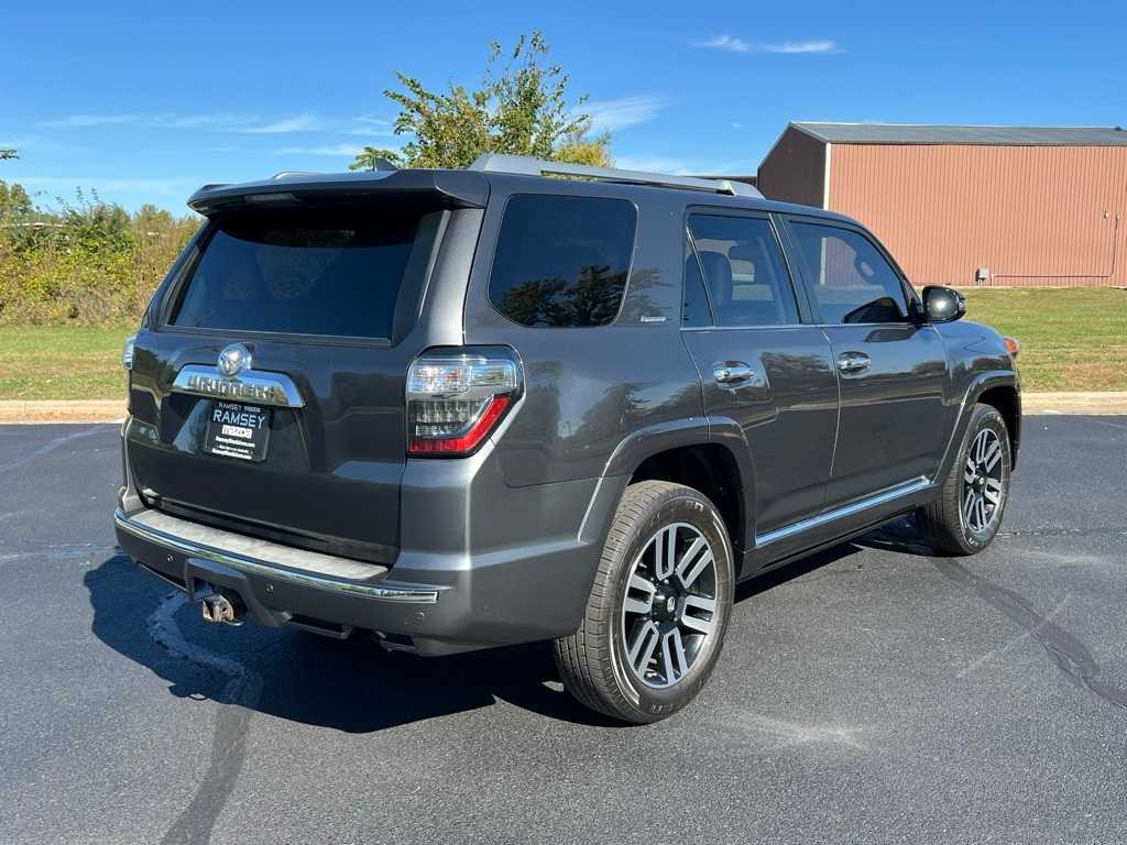 Thumbnail: 2020 Toyota 4Runner - 7