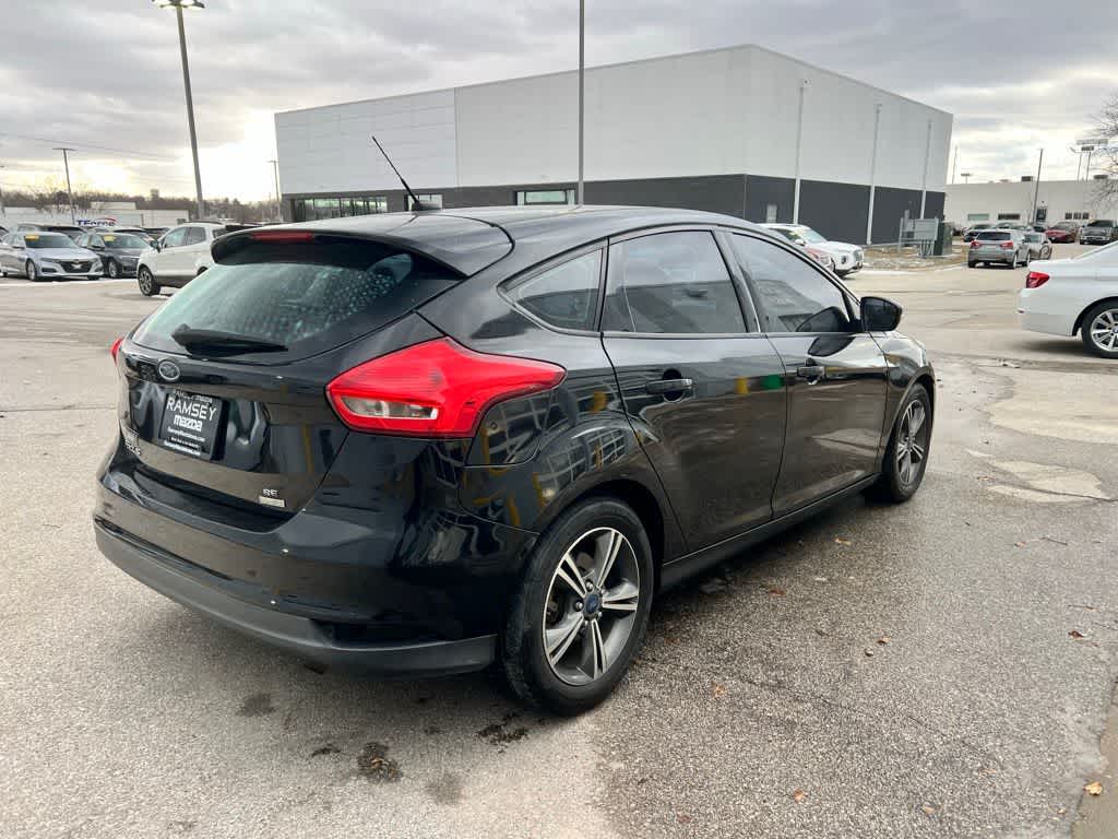 Thumbnail: 2016 Ford Focus - 6
