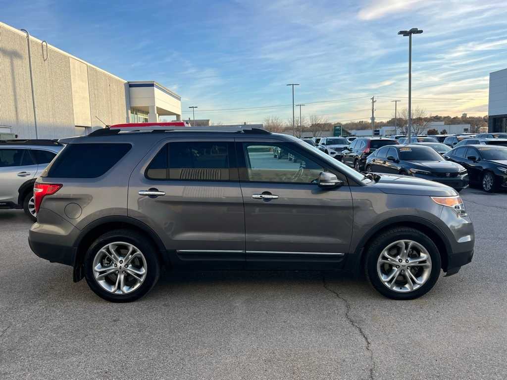 Thumbnail: 2014 Ford Explorer - 7