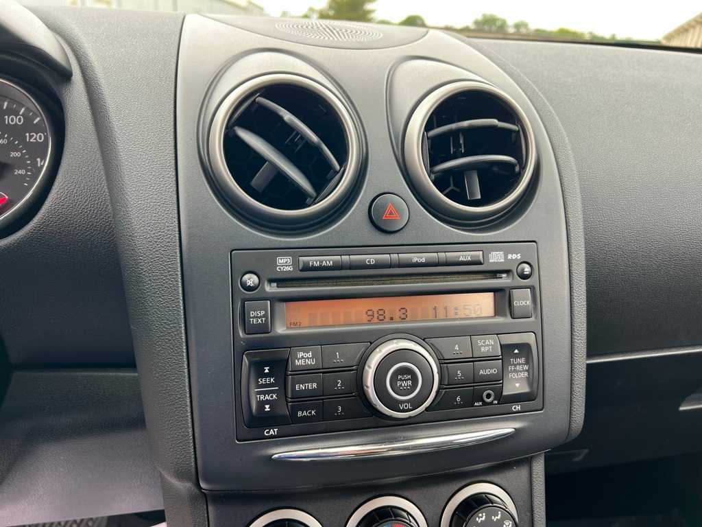 Thumbnail: 2012 Nissan Rogue - 21