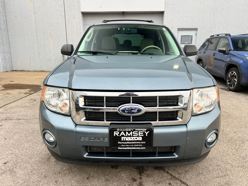 Thumbnail: 2011 Ford Escape - 9