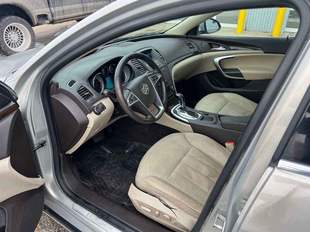 Used 2011 Buick Regal CXL Sedan