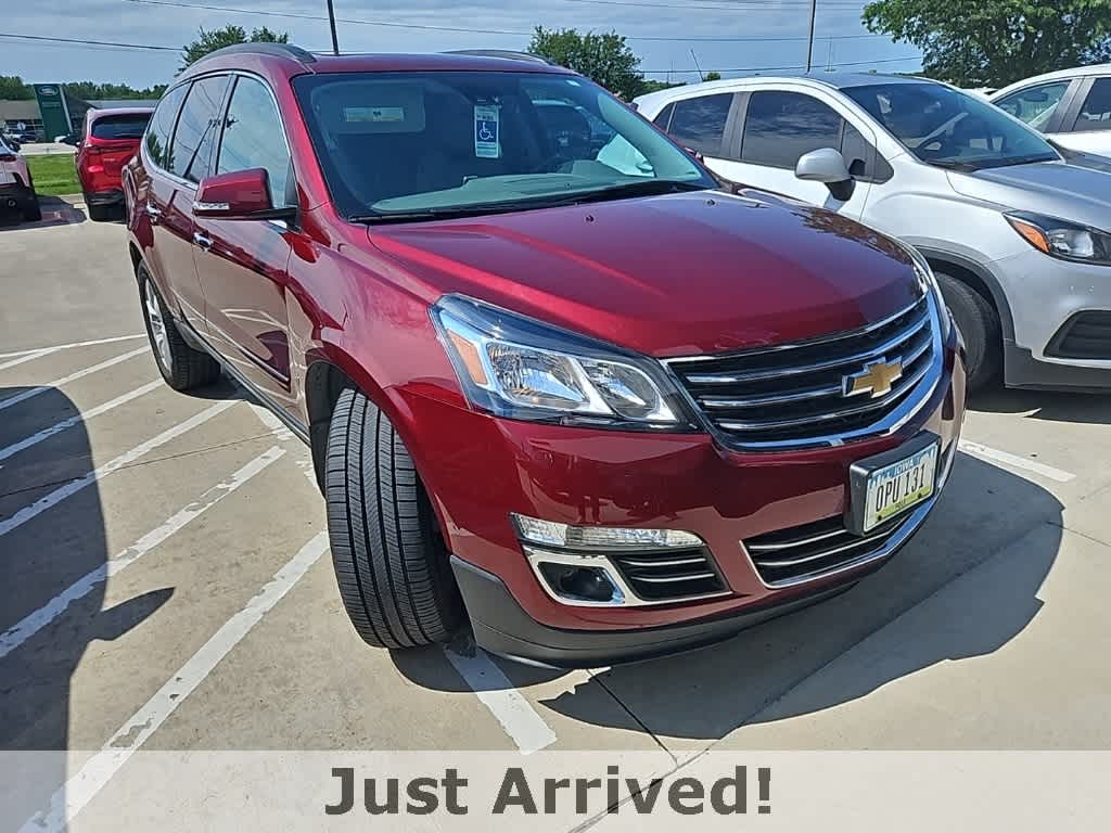 Thumbnail: 2015 Chevrolet Traverse - 11