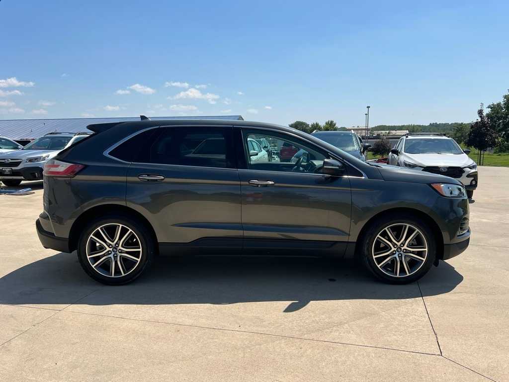 Thumbnail: 2019 Ford Edge - 7