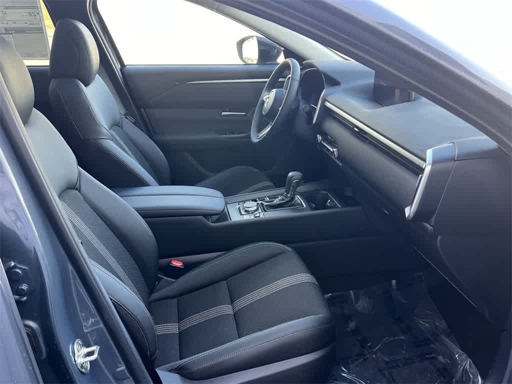 Thumbnail: 2025 Mazda CX-50 - 20