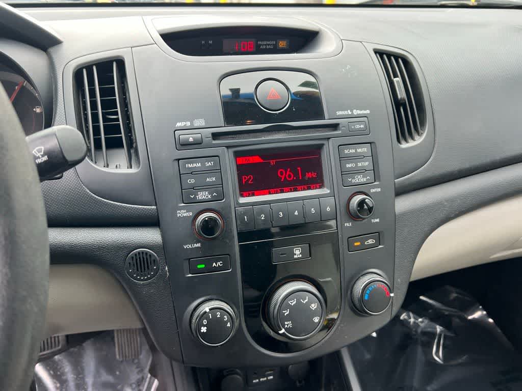 Thumbnail: 2010 Kia Forte - 26