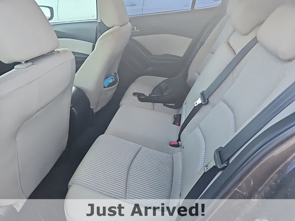 Thumbnail: 2015 Mazda Mazda3 - 14