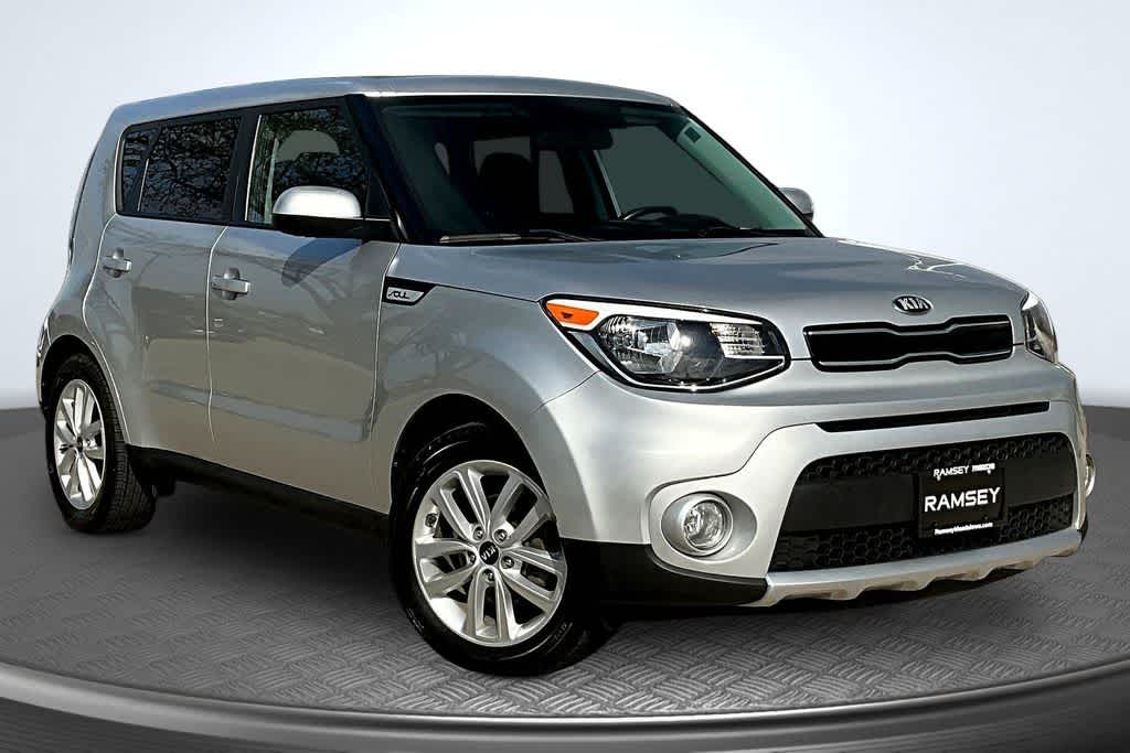 Thumbnail: 2018 Kia Soul - 11