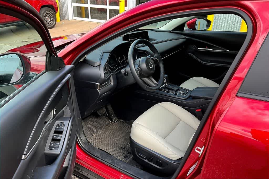 Thumbnail: 2026 Mazda CX-30 - 4