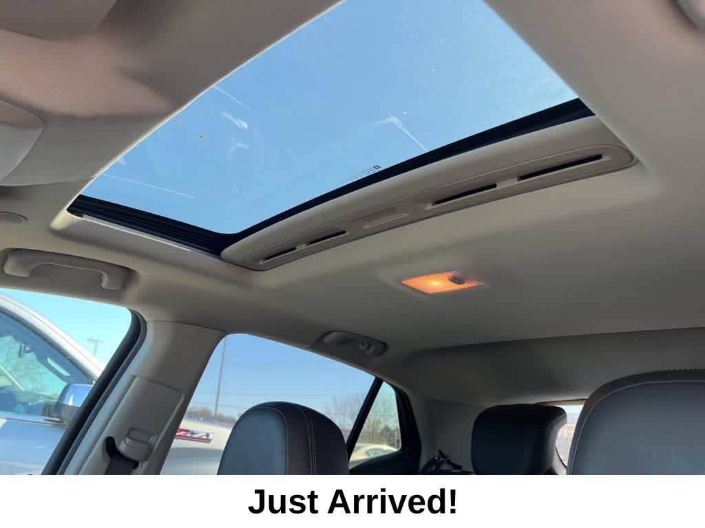 Thumbnail: 2013 Buick Encore - 11