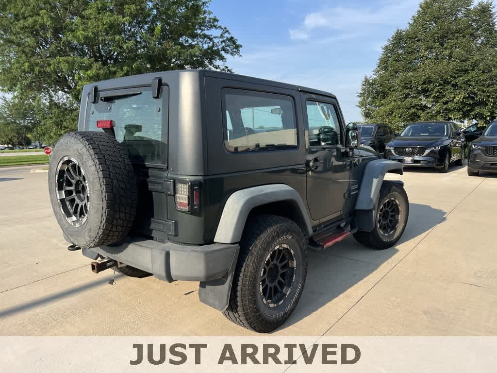 Thumbnail: 2010 Jeep Wrangler - 5