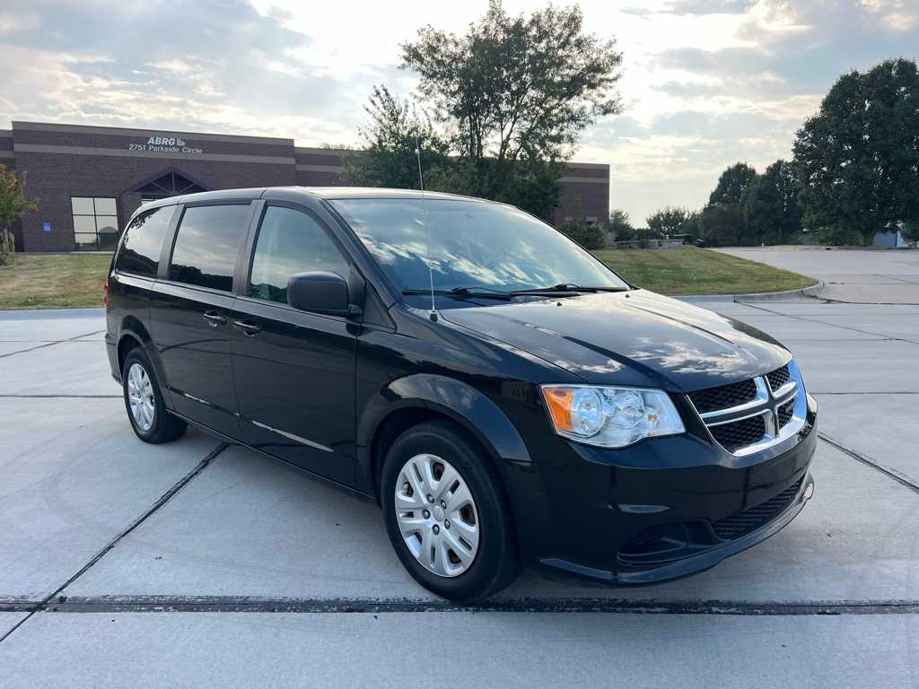 Thumbnail: 2018 Dodge Grand Caravan - 8