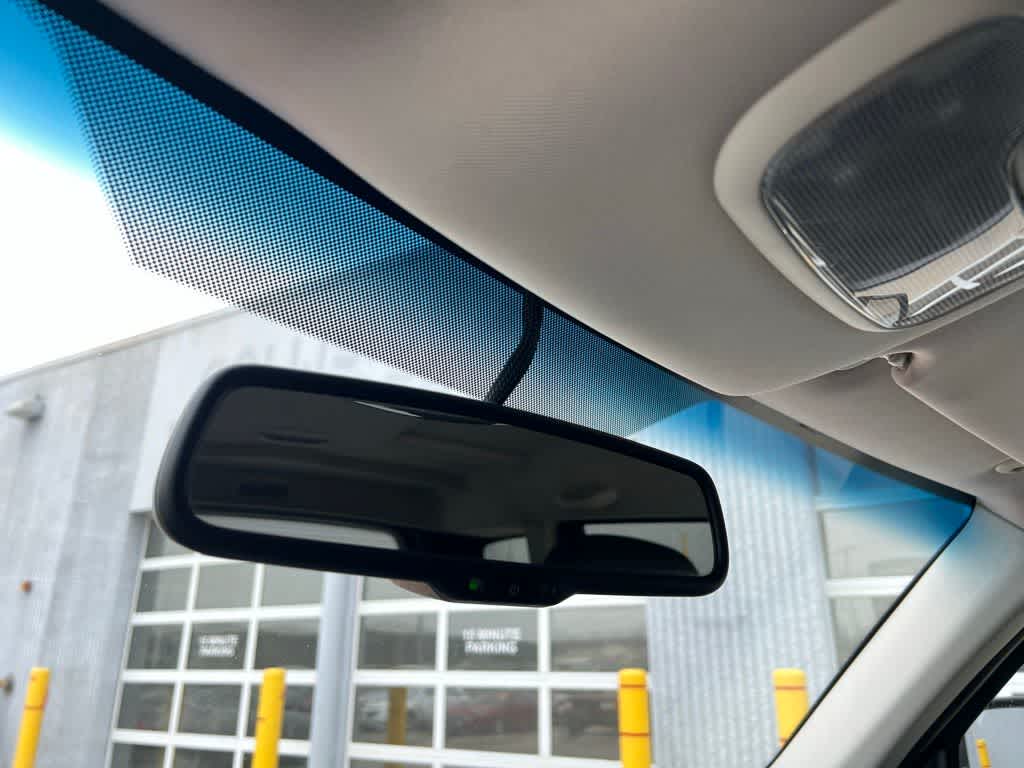 Thumbnail: 2011 Dodge Nitro - 43