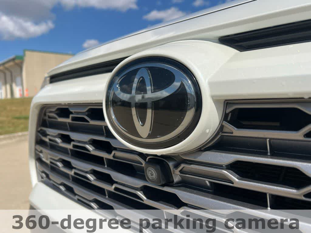 Thumbnail: 2020 Toyota RAV4 - 14