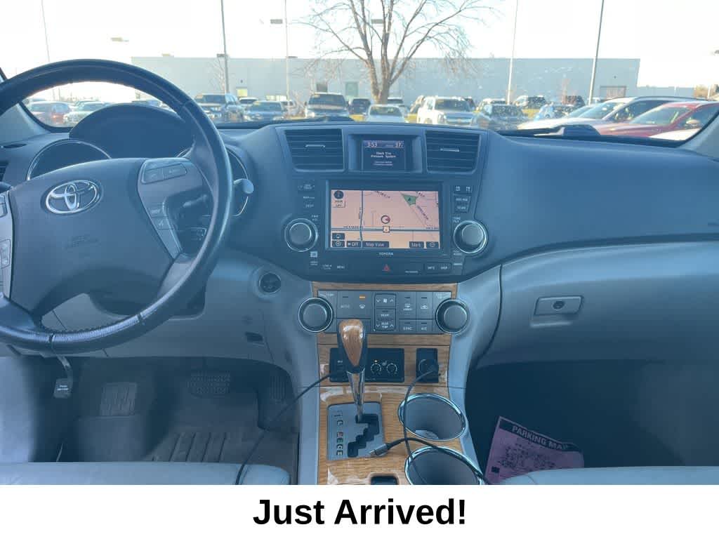 Thumbnail: 2009 Toyota Highlander - 8