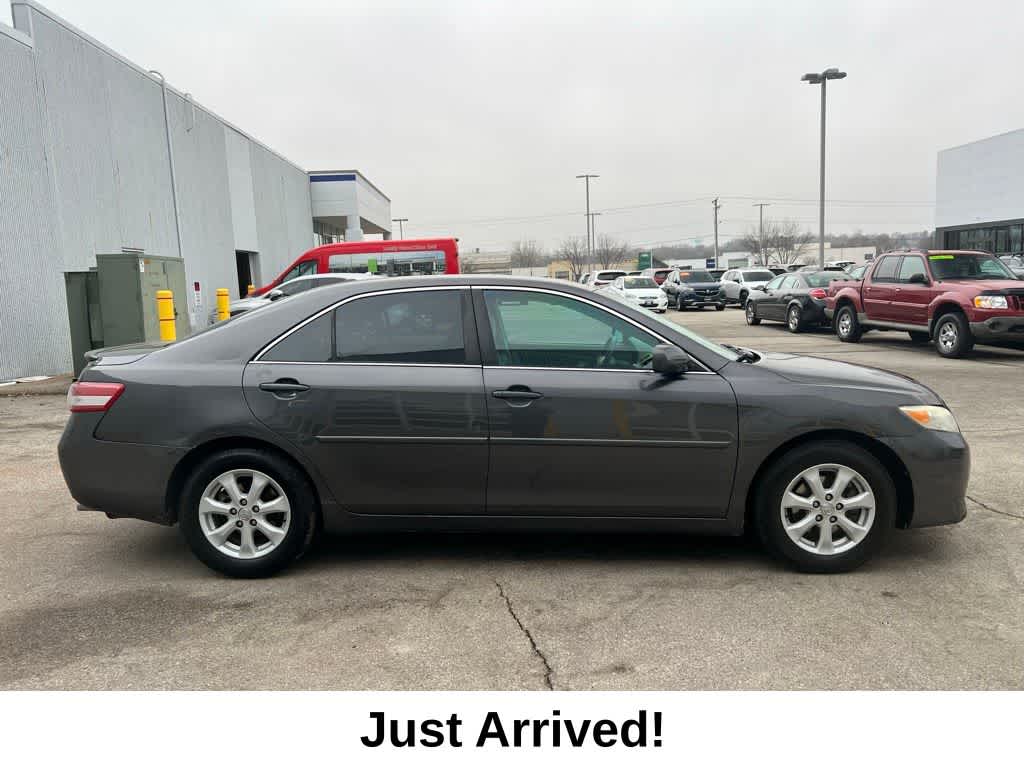 Thumbnail: 2011 Toyota Camry - 7