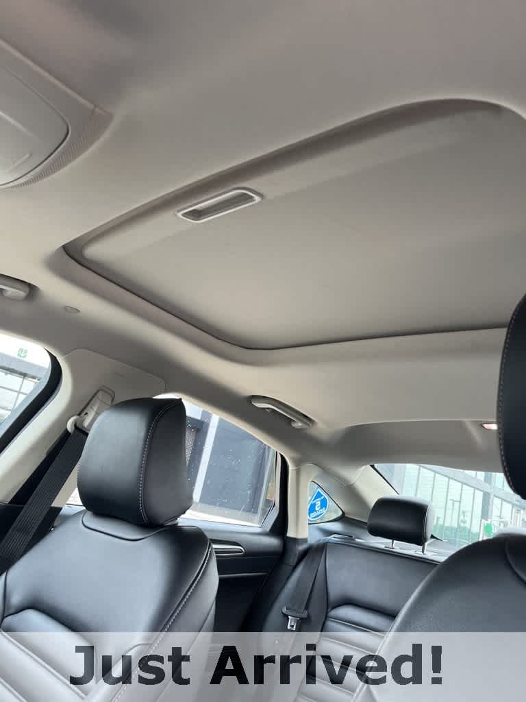 2020 Ford Fusion SEL 6
