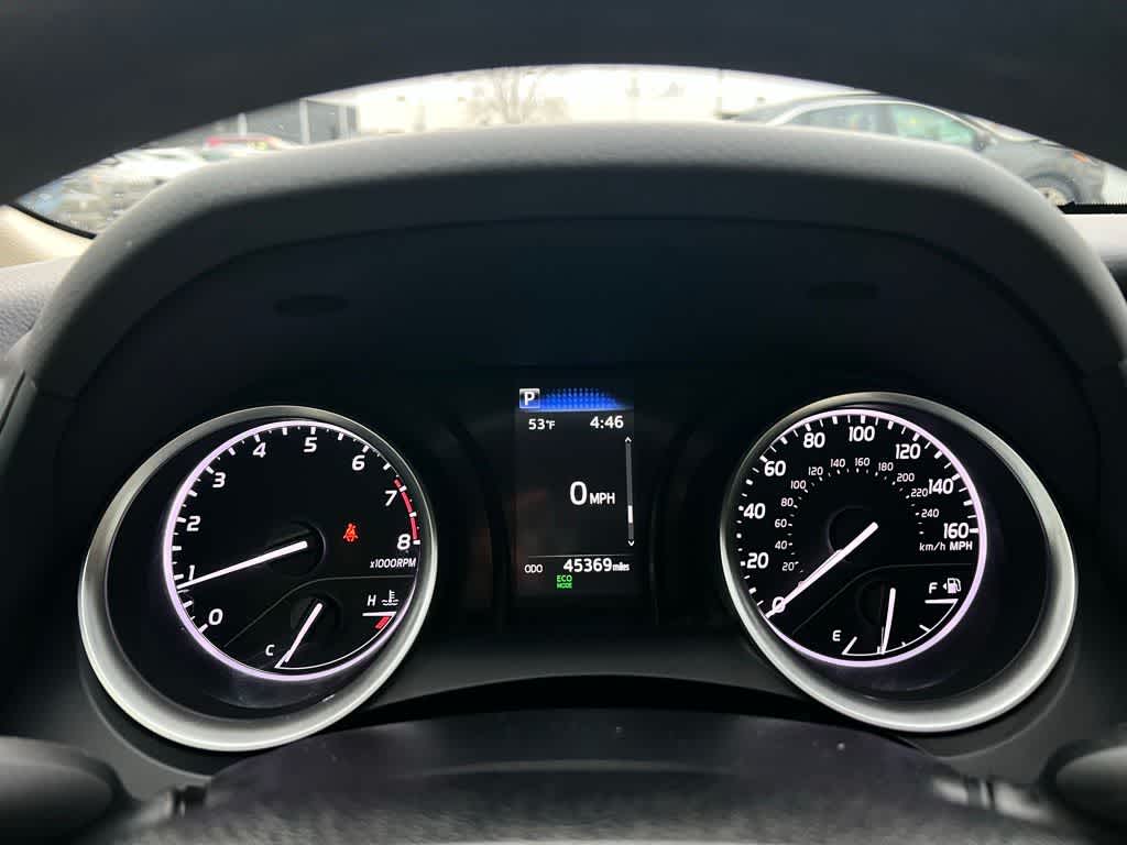 Thumbnail: 2023 Toyota Camry - 32