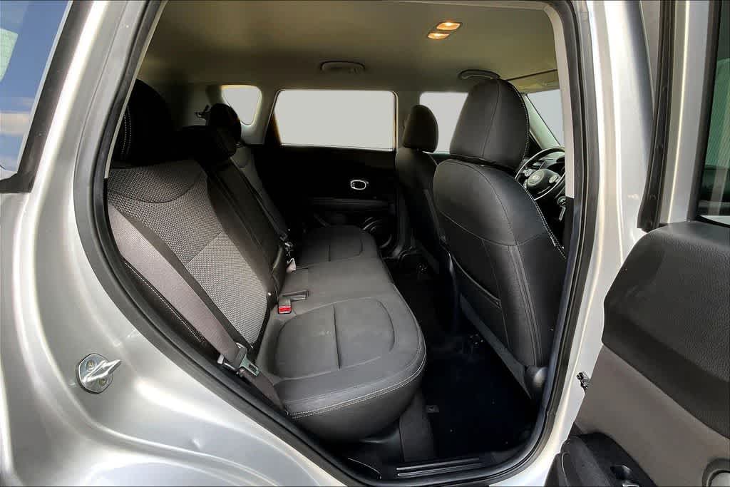 Thumbnail: 2018 Kia Soul - 29