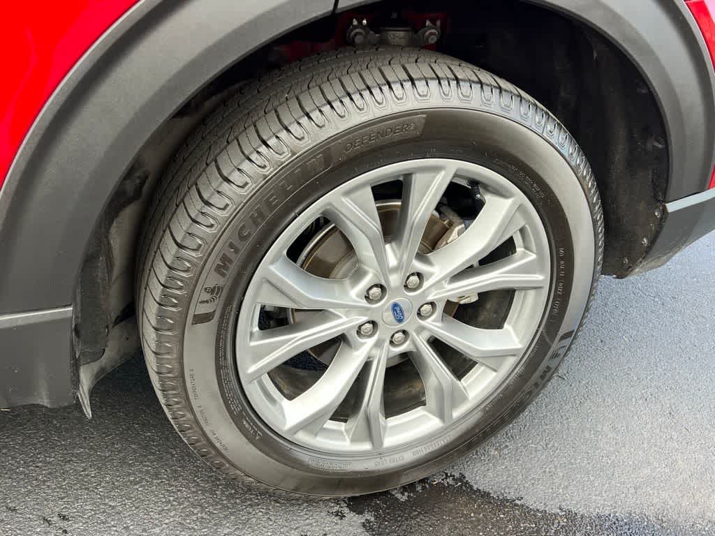 Thumbnail: 2020 Ford Explorer - 11