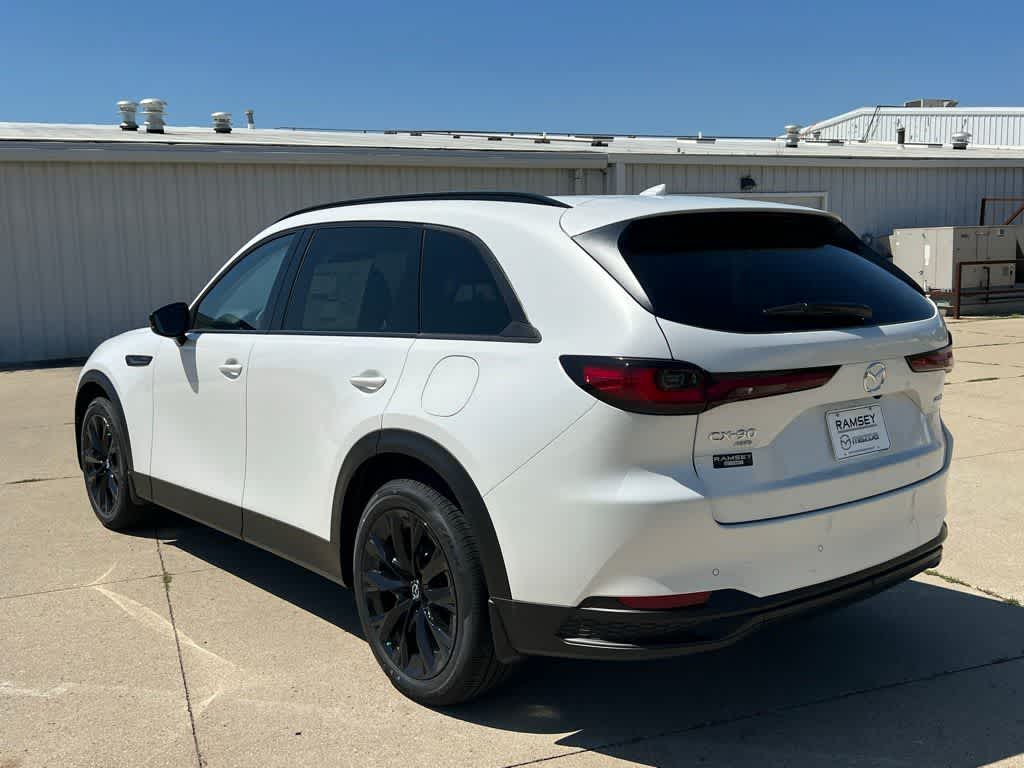 Thumbnail: 2025 Mazda CX-90 - 4