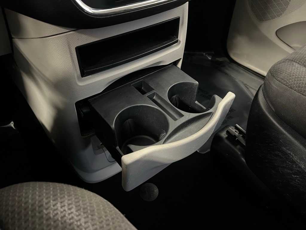 Thumbnail: 2018 Dodge Grand Caravan - 30