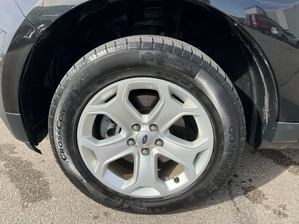 Thumbnail: 2013 Ford Edge - 10