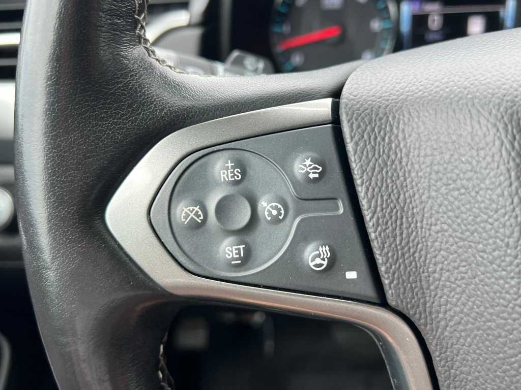 Thumbnail: 2019 Chevrolet Suburban - 34