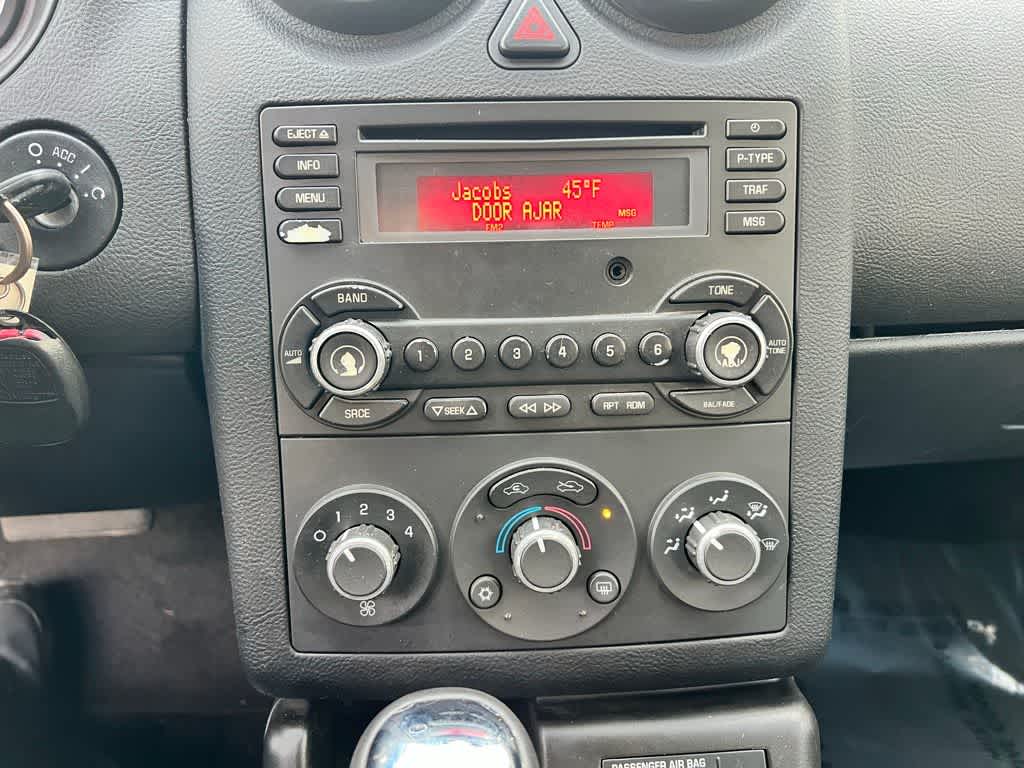 Thumbnail: 2009 Pontiac G6 - 28